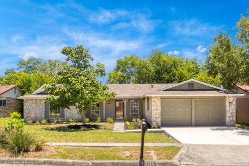 13846 Crested Rise, San Antonio, TX, 78217-1453 | Card Image