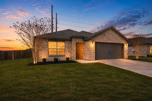 144 Barbwire Way, Newark, TX, 76071-3219 | Card Image