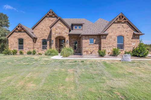4056 Overlook Way, Weatherford, TX, 76085-3992 | Card Image