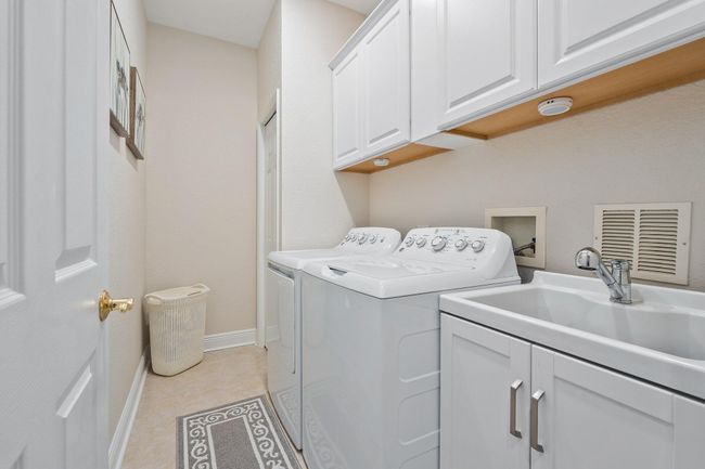 397 Nw Breezy Point Loop, House other with 2 bedrooms, 2 bathrooms and null parking in Port St. Lucie FL | Image 28
