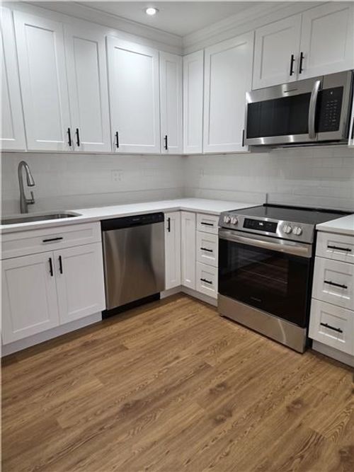 36-1000 Lexington St, Waltham, MA, 02452 | Card Image