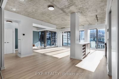 907 - 32 Camden St, Condo with 2 bedrooms, 2 bathrooms and 1 parking in Toronto ON | Image 1