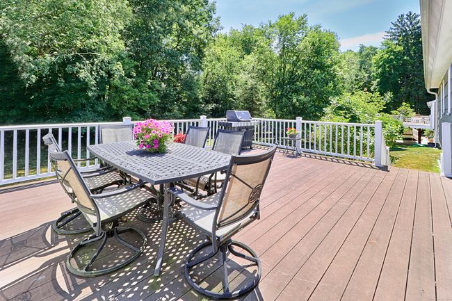 21 Thistle Rd, House other with 4 bedrooms, 3 bathrooms and null parking in Norwalk CT | Image 17