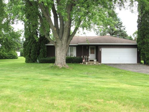 1N321 Country Life Dr, Maple Park, IL, 60151-9420 | Card Image