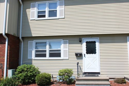 26-26 Yorktown Ct, Chicopee, MA, 01020-4320 | Card Image