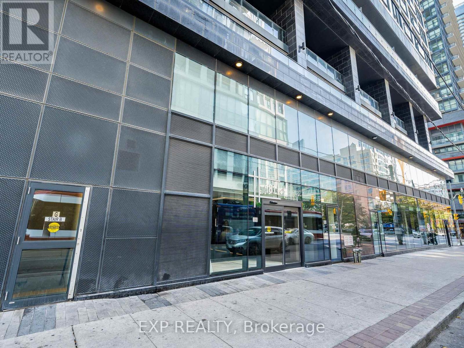Residential in Toronto (Moss Park) 3