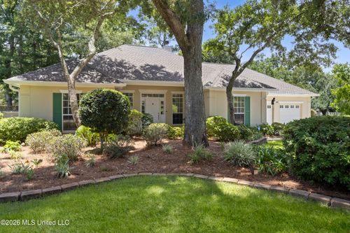 3841 Chaumont Cir, Ocean Springs, MS, 39564-8561 | Card Image
