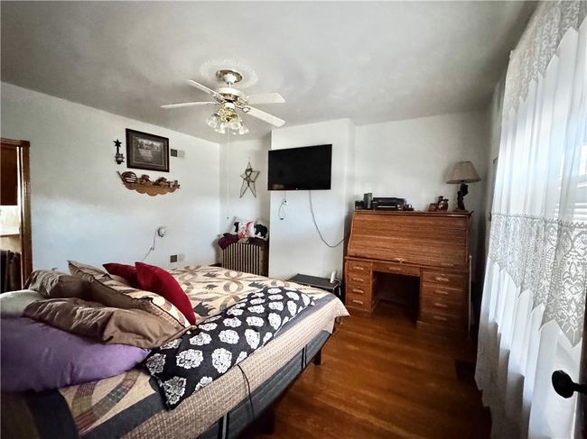 211 Stephens St, House other with 4 bedrooms, 4 bathrooms and 3 parking in Vanderbilt PA | Image 24