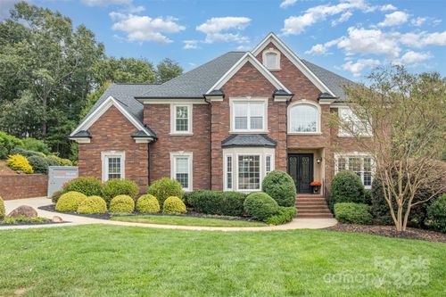 9231 Sanger Ct, Harrisburg, NC, 28075-6627 | Card Image