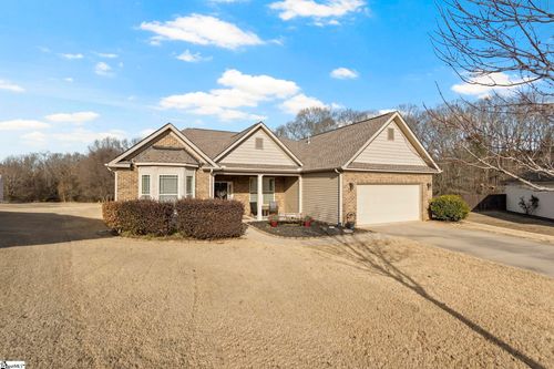 215 Marehaven Ct, Piedmont, SC, 29673-8256 | Card Image