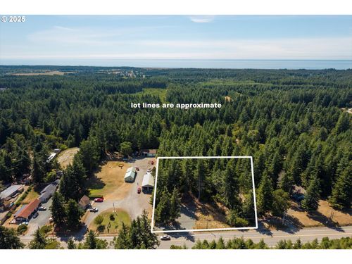 46963 Highway 101, Bandon, OR, 97411-8248 | Card Image