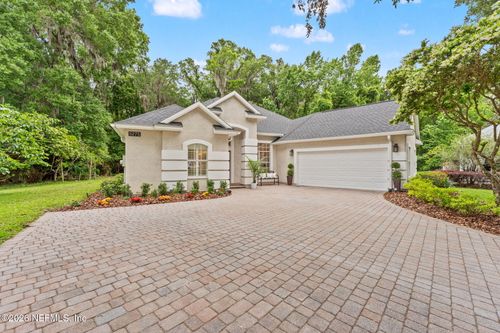 8275 Persimmon Hill Ln, Jacksonville, FL, 32256-3606 | Card Image