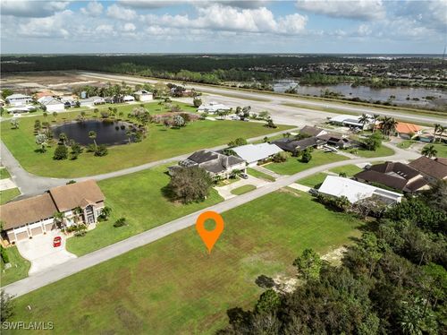 32-4073 Skyway Dr, NAPLES, FL, 34112-2922 | Card Image