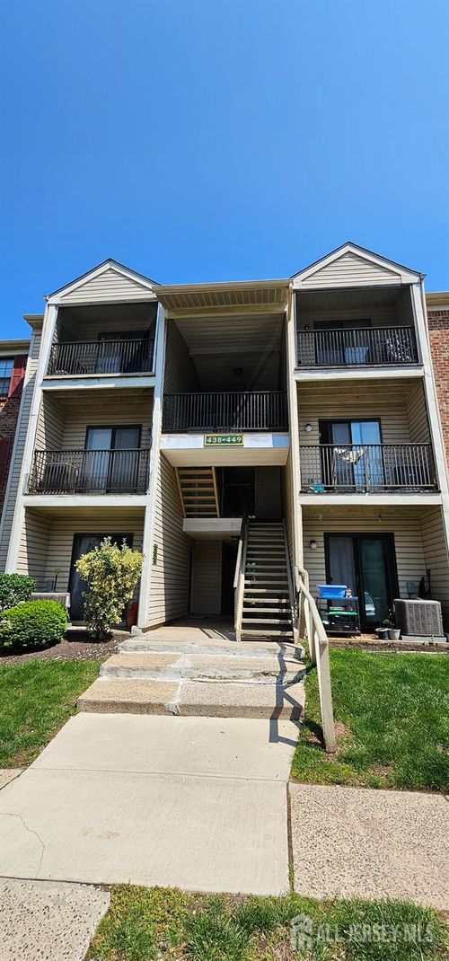 447 Lancaster Ct, Piscataway, NJ, 08854-6237 | Card Image