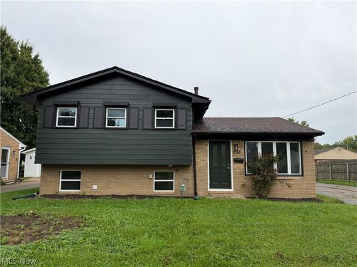 793 Georgetown Ave, Elyria, OH, 44035-1853 | Card Image