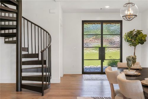 8937 Anew Rd, Rogers, AR, 72756-7183 | Card Image