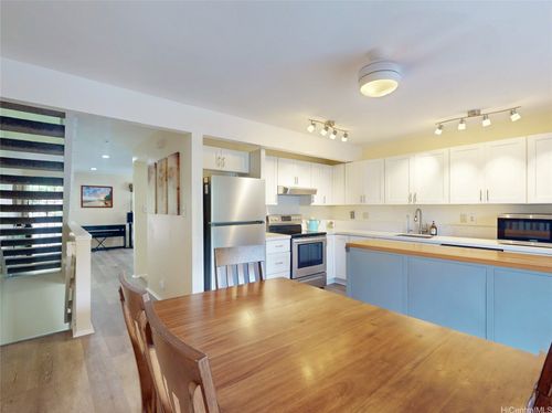 a-1096 Wainiha St, Honolulu, HI, 96825-2670 | Card Image