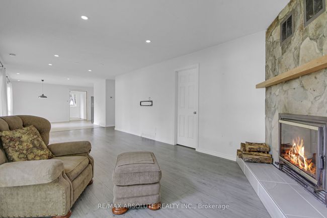 210 Pickerel Point Rd, House other with 2 bedrooms, 1 bathrooms and 6 parking in Carleton Place ON | Image 9