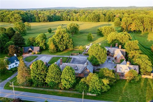 9391 Hobart Rd, Waite Hill, OH, 44094-9311 | Card Image