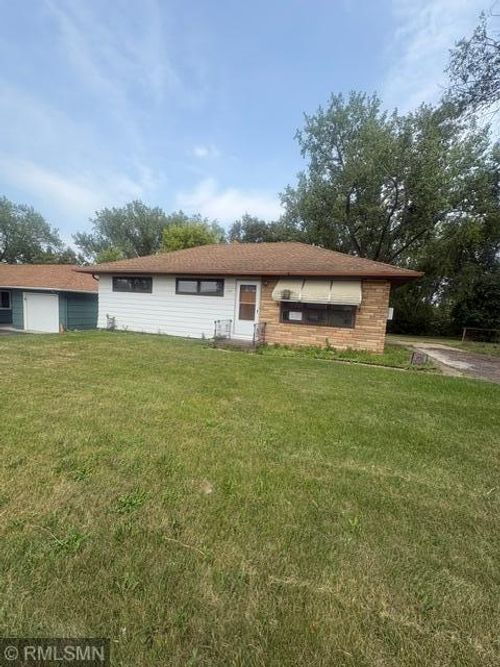 2594 Fairview Ave N, Roseville, MN, 55113-2613 | Card Image