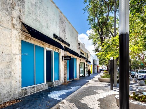 350 Miracle Mile, Coral Gables, FL, 33134-5820 | Card Image