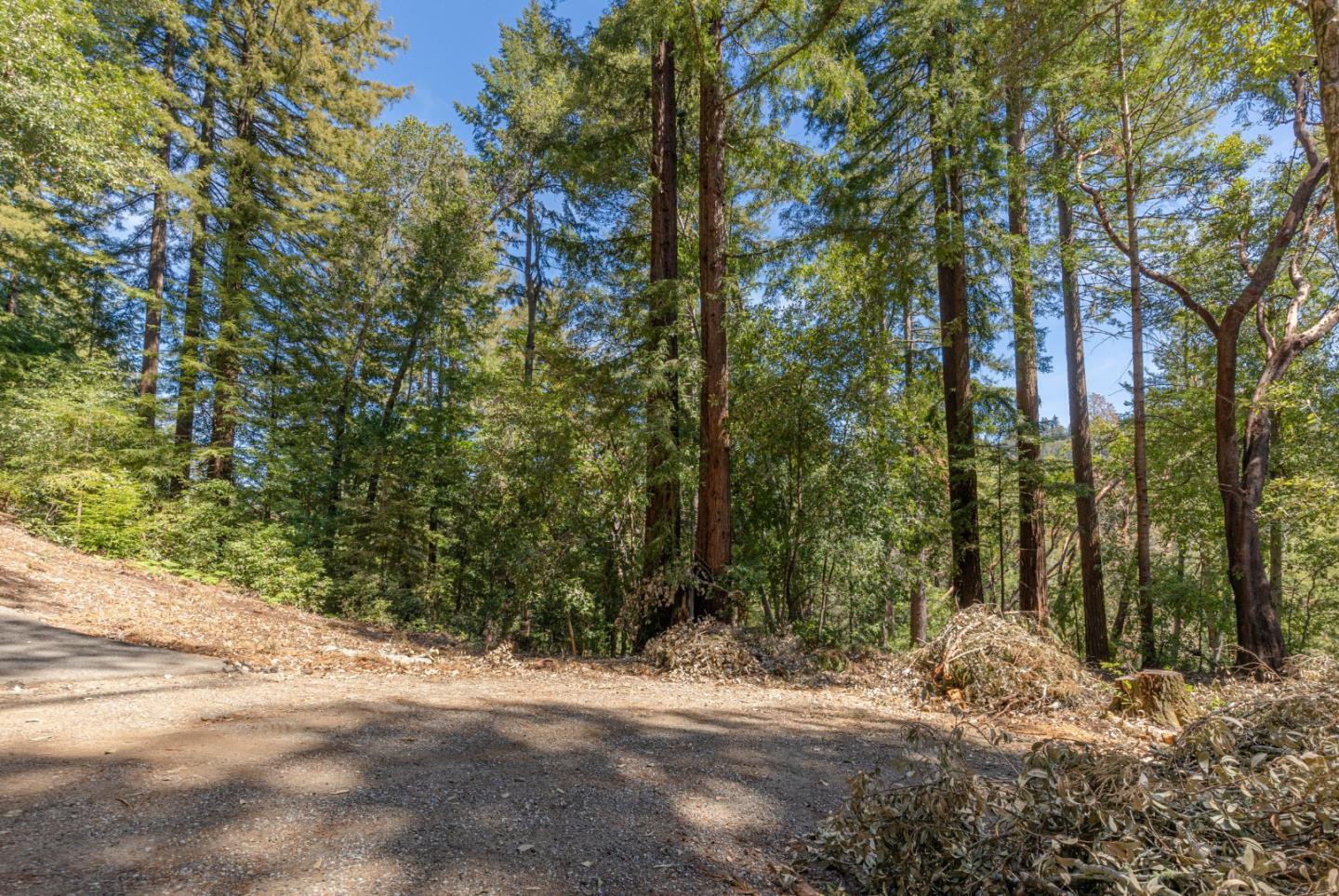 Land in Brookdale 3