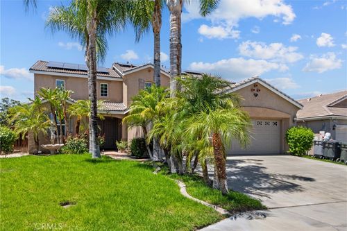 1823 Hemet St, San Jacinto, CA, 92583-5828 | Card Image