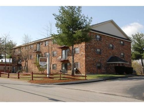 22-11 Railroad Ave, Derry, NH, 03038-2575 | Card Image