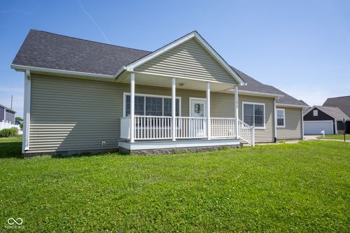 2023 Red Oak Ct, Shelbyville, IN, 46176-8451 | Card Image