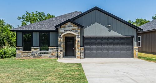 1405 Irvin St, Bridgeport, TX, 76426-2023 | Card Image