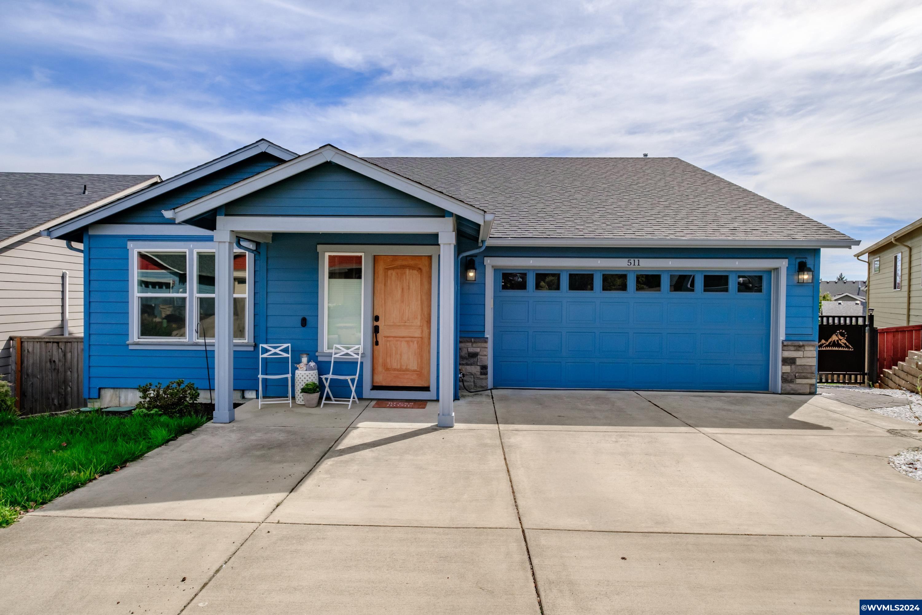 Fern Ave, Dallas, OR 97338