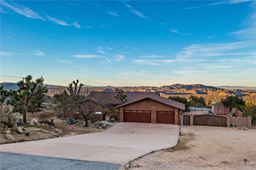 60556 Mountain View Trl, Joshua Tree, CA, 92252 | Card Image
