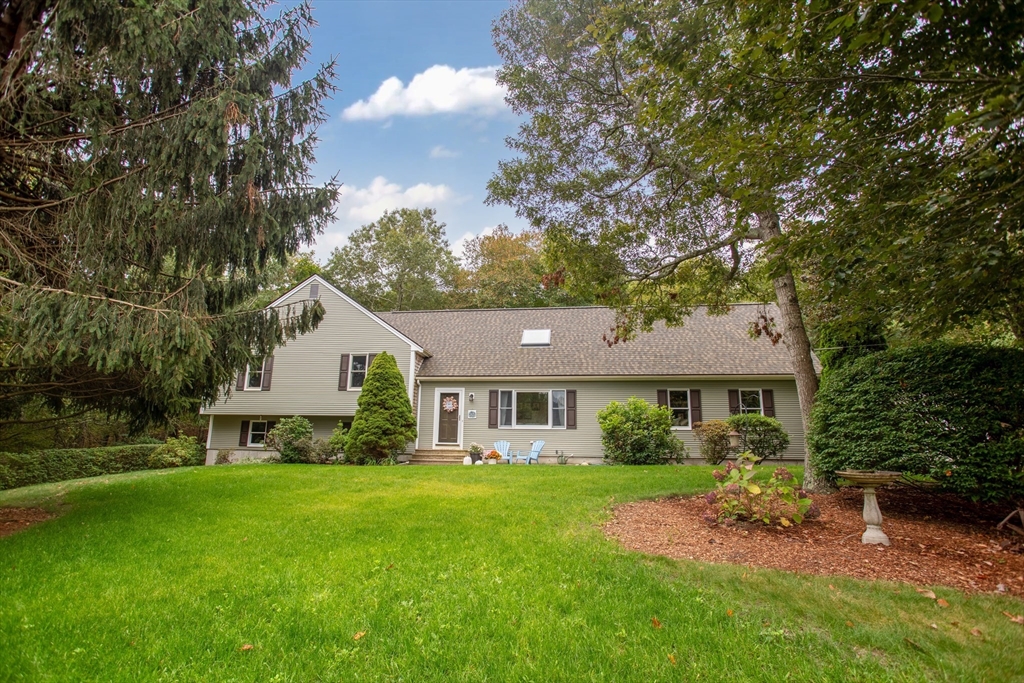 Great Woods Rd, Plymouth, MA 02360