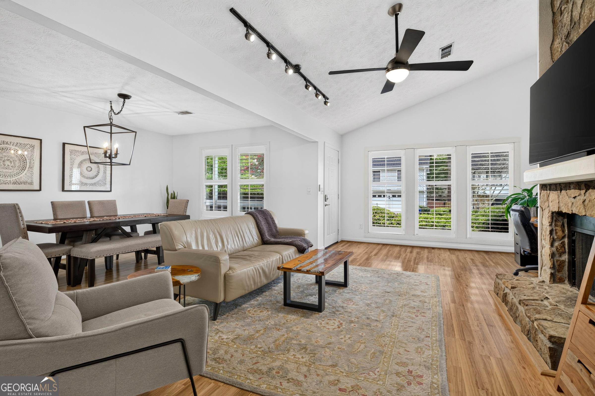 Residential in Brookhaven 2