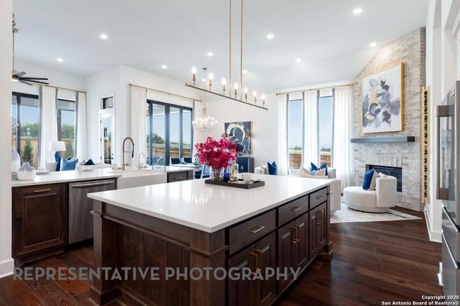 310 Cleveland, House other with 4 bedrooms, 5 bathrooms and null parking in New Braunfels TX | Image 10