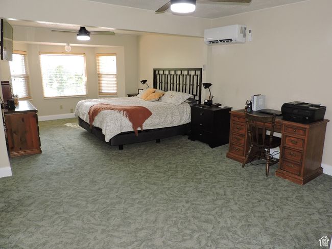 Spacious Master Suite | Image 25