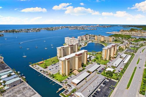 apt-704-4550 Cove Cir, ST PETERSBURG, FL, 33708-6901 | Card Image