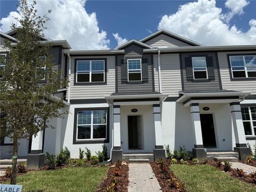 555 Pothos St, APOPKA, FL, 32703-7147 | Card Image