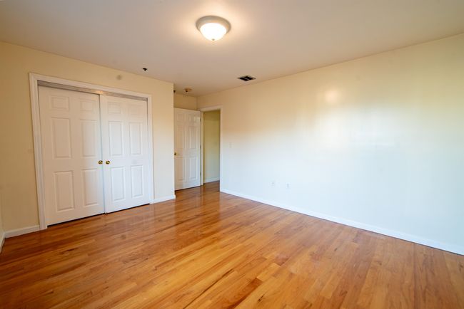 APT-3RD - 540 29 Th St, Condo with 2 bedrooms, 2 bathrooms and null parking in Union City NJ | Image 7