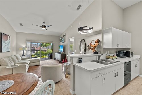 208-27083 Matheson Ave, BONITA SPRINGS, FL, 34135-5888 | Card Image