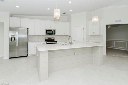 2523-5428 Double Eagle Cir, Ave Maria, FL, 34142 | Card Image