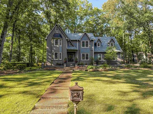 832 S Tree Dr, Collierville, TN, 38017 | Card Image