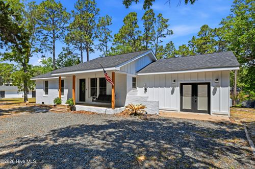 1361 Forest Lake Dr, Southport, NC, 28461-9513 | Card Image