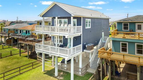312 Seabean St, Surfside Beach, TX, 77541-9349 | Card Image