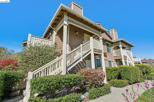 142 Shoreline Ct, Richmond, CA, 94804-4589 | Card Image