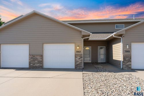 2-7903 W Lobelia St Street, Sioux Falls, SD, 57106 | Card Image