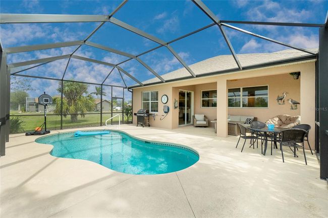 Plenty of space for Entertaining Guests | Image 52
