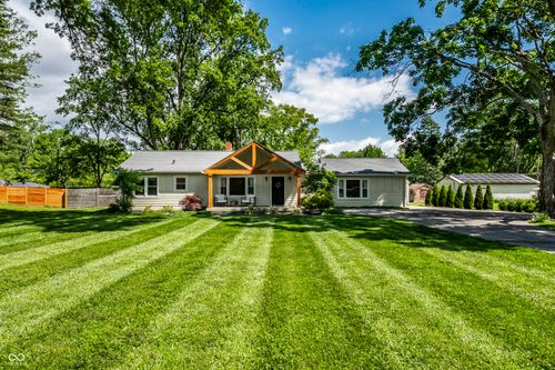 2460 E 99th St, Carmel, IN, 46280-1760 | Card Image