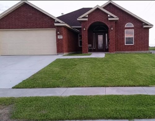 6701 Battery Park Ct, Corpus Christi, TX, 78414-2125 | Card Image