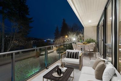 834 Washington Dr, House other with 6 bedrooms, 5 bathrooms and 6 parking in Port Moody BC | Image 2